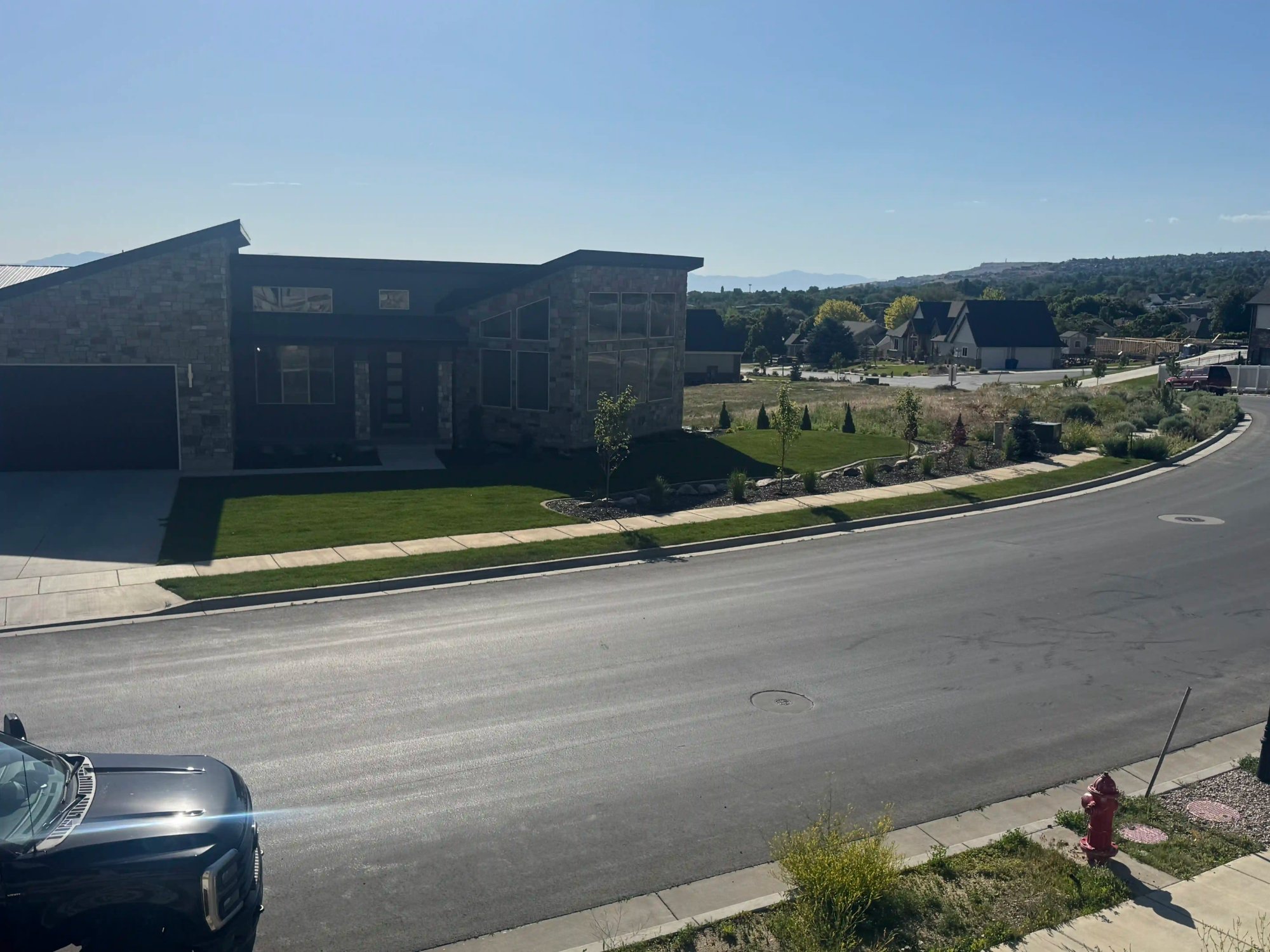 Front yard curb appeal landscaping in Northern Utah by EC Landscaping in Pleasant View Utah
